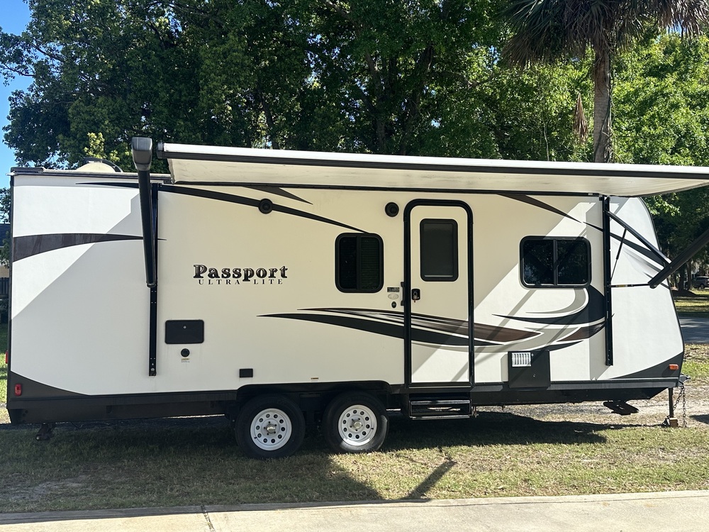Photo of Rv