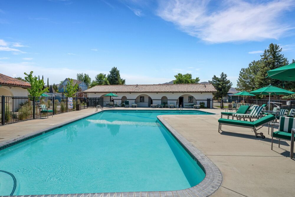 03 4465 Boca Way Reno NV 89502 USA Exterior A7403808