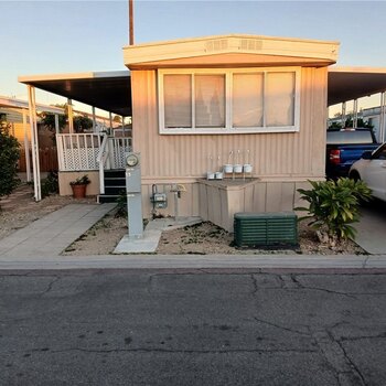 Thumbnail of mobile home