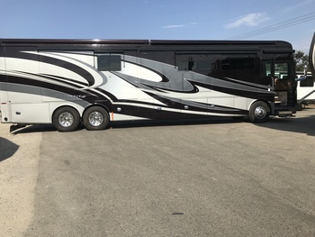 Thumbnail of RV