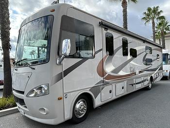 Thumbnail of RV