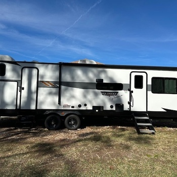 Thumbnail of RV