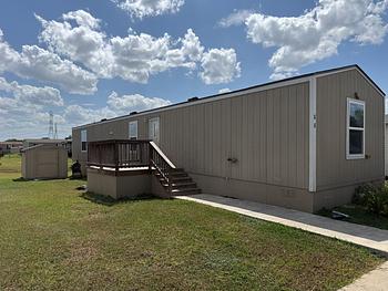 Thumbnail of mobile home