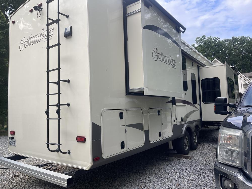 Photo of Rv