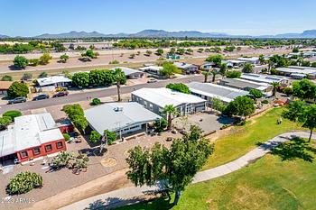 Thumbnail of mobile home