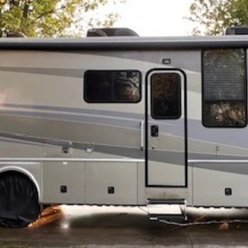 Thumbnail of RV