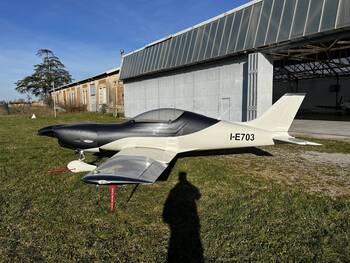 Thumbnail of aircraft