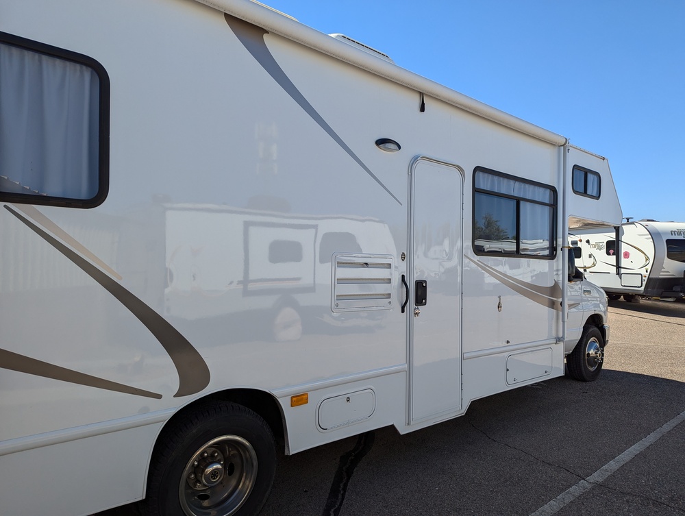 Photo of Rv