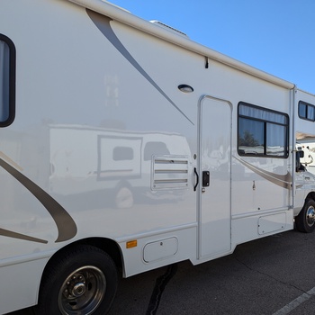Thumbnail of RV