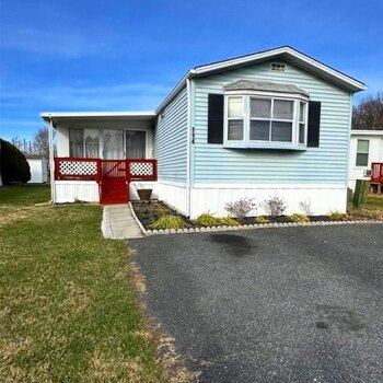 Thumbnail of mobile home
