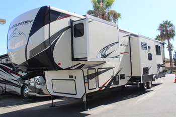Thumbnail of RV