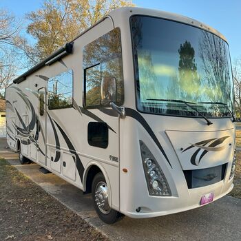 Thumbnail of RV