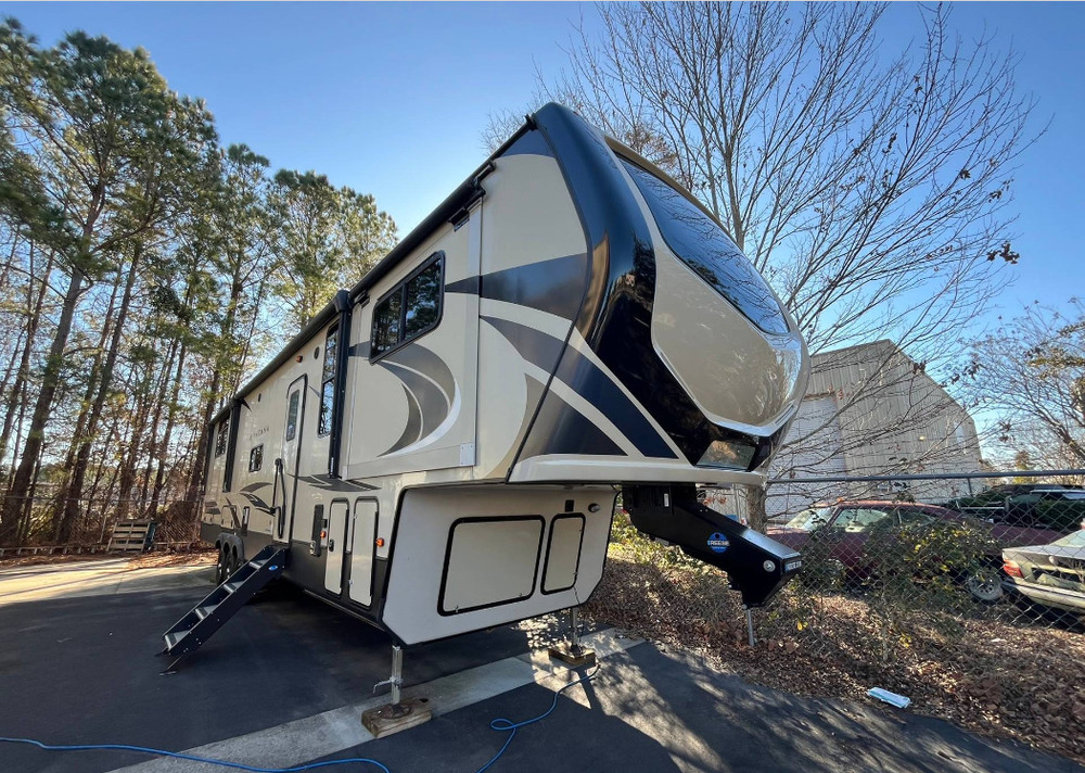 Photo of Rv