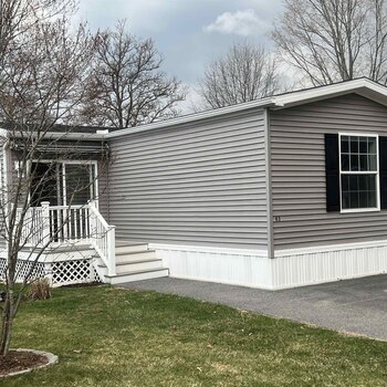 Thumbnail of mobile home