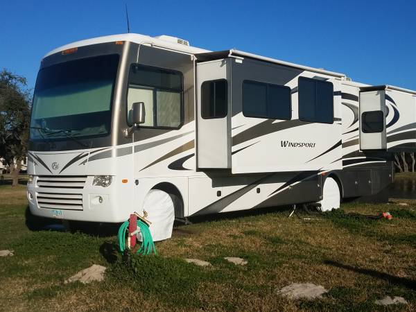Photo of Rv