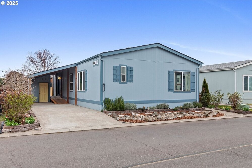 Photo of Mobile Home