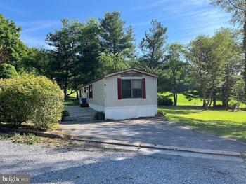 Thumbnail of mobile home