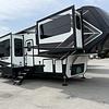RV for Sale: 2019 MOMENTUM 376TH