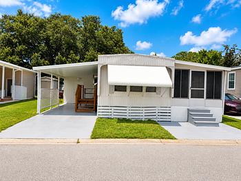 Thumbnail of mobile home