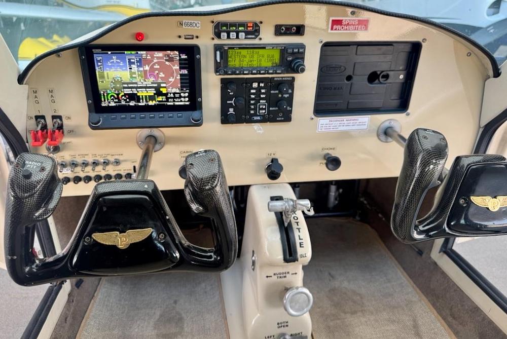 N668DC_7.jpg