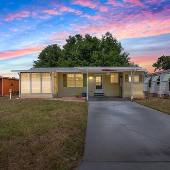 Thumbnail of mobile home