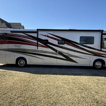 Thumbnail of RV