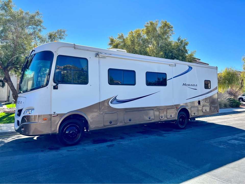 Photo of Rv