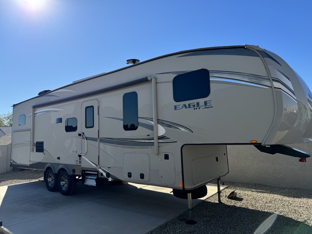 Photo of Rv