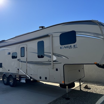 Thumbnail of RV