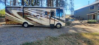 Thumbnail of RV