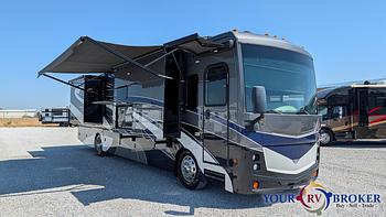 Thumbnail of RV