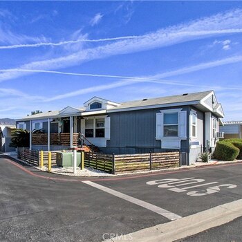 Thumbnail of mobile home