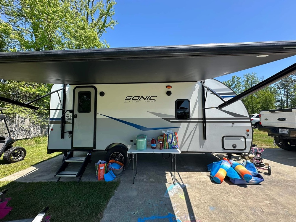 Photo of Rv