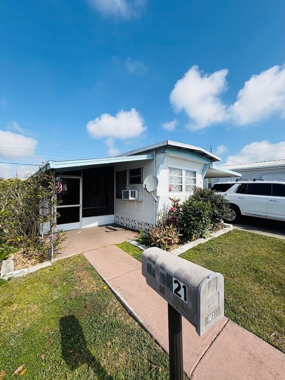 Photo of Mobile Home