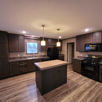 Thumbnail of mobile home