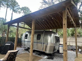 Thumbnail of RV