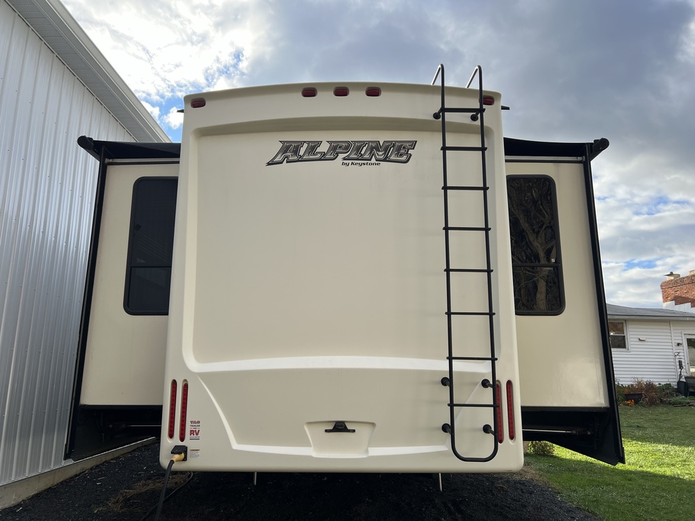 Photo of Rv