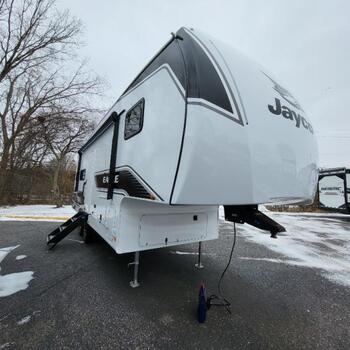Thumbnail of RV