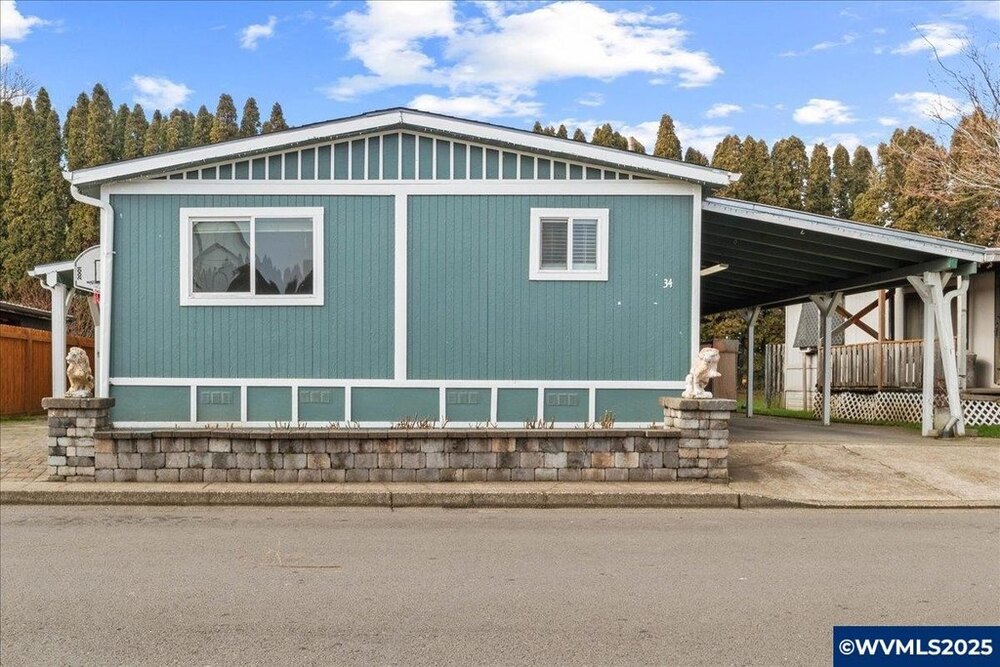 Photo of Mobile Home