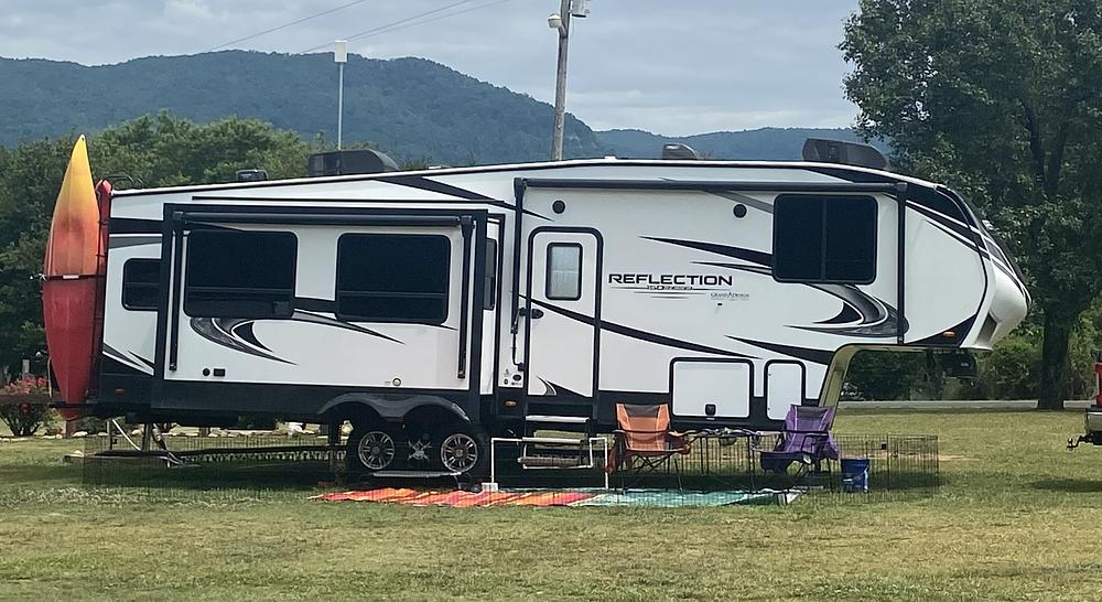Photo of Rv