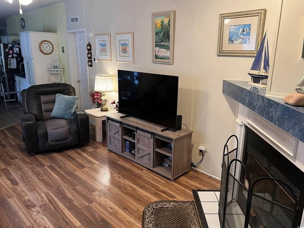 Photo of Mobile Home