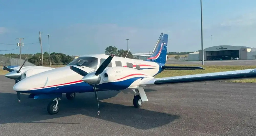 7392/piper-pa-34-220t-seneca-v-2012-flightmarket-id-7392-42031.webp