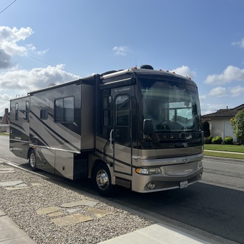 Thumbnail of RV