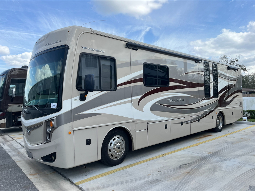 Photo of Rv