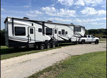 Thumbnail of RV