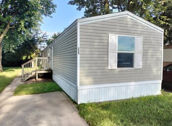 Thumbnail of mobile home