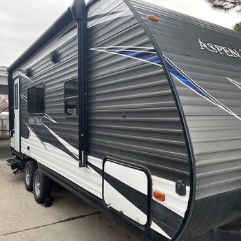 Thumbnail of RV