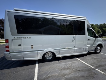 Thumbnail of RV
