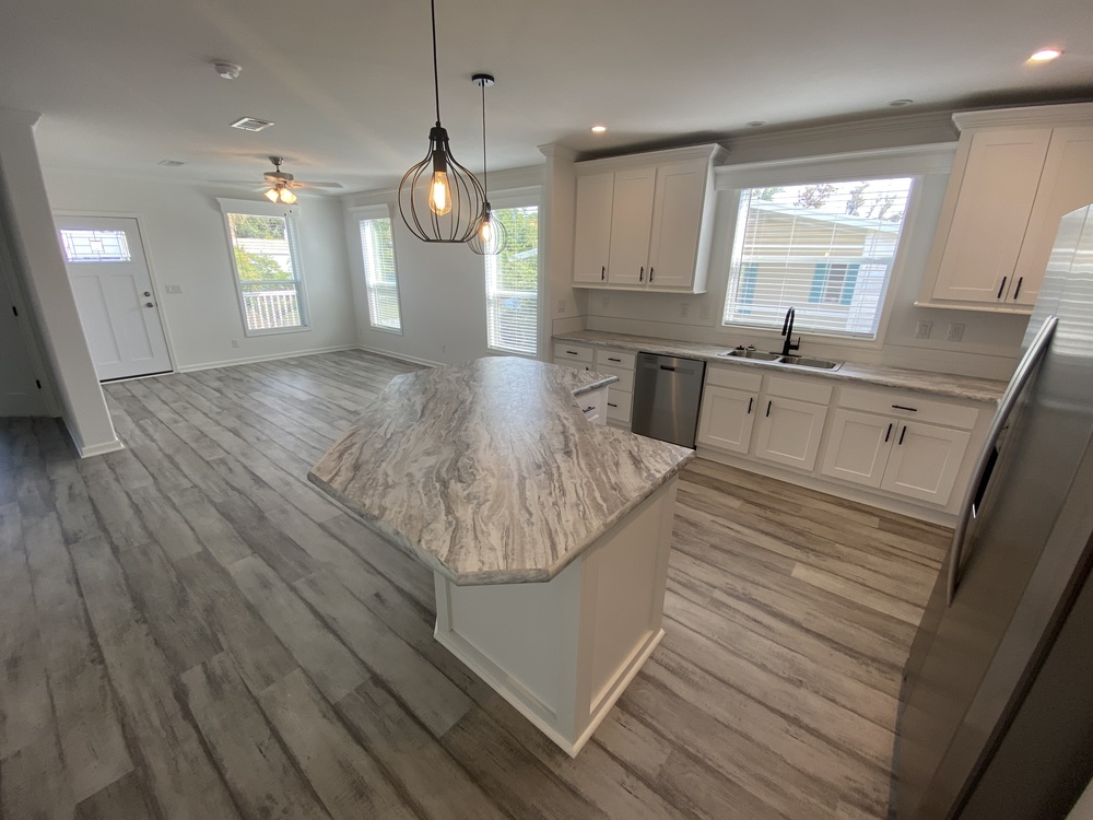 Camelot Lakes Village