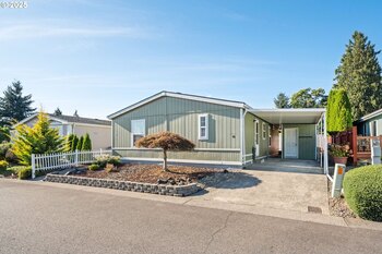 Thumbnail of mobile home